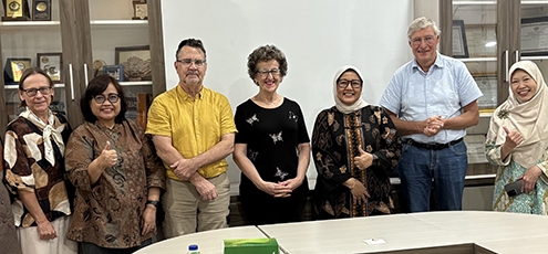 Lucia Anelich, Leon Gorris, Tom Ross, and Anett Winkler discussed developments in predictive modelling and microbiological risk assessment with staff of the Department of Food Science and Technology at IPB University in Bogor, Indonesia, in October 2025. Lucia Anelich, Leon Gorris, Tom Ross, and Anett Winkler discussed developments in predictive modelling and microbiological risk assessment with staff of the Department of Food Science and Technology at IPB University in Bogor, Indonesia, in October 2025.